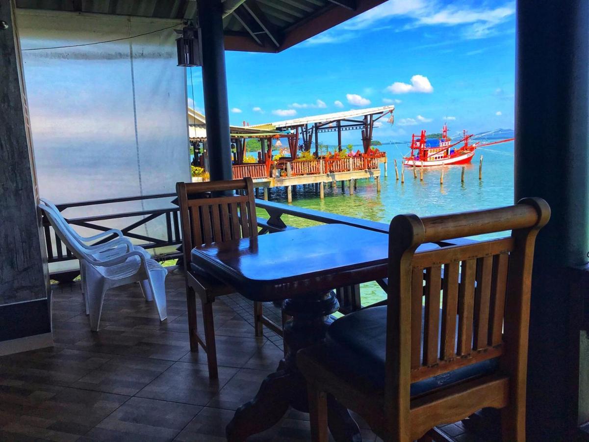 Mangrove House Lanta Old Town Hotell Ko Lanta Exteriör bild