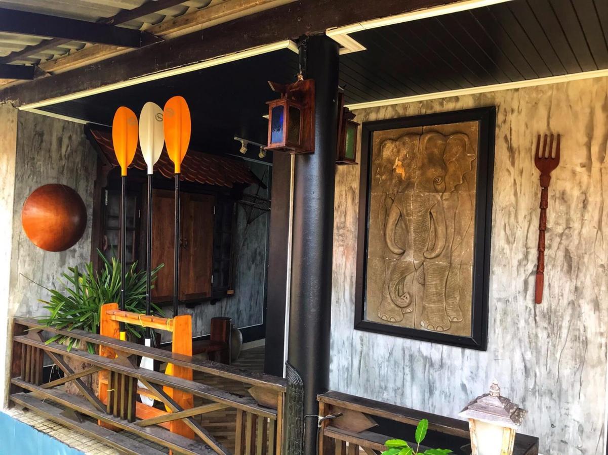 Mangrove House Lanta Old Town Hotell Ko Lanta Exteriör bild