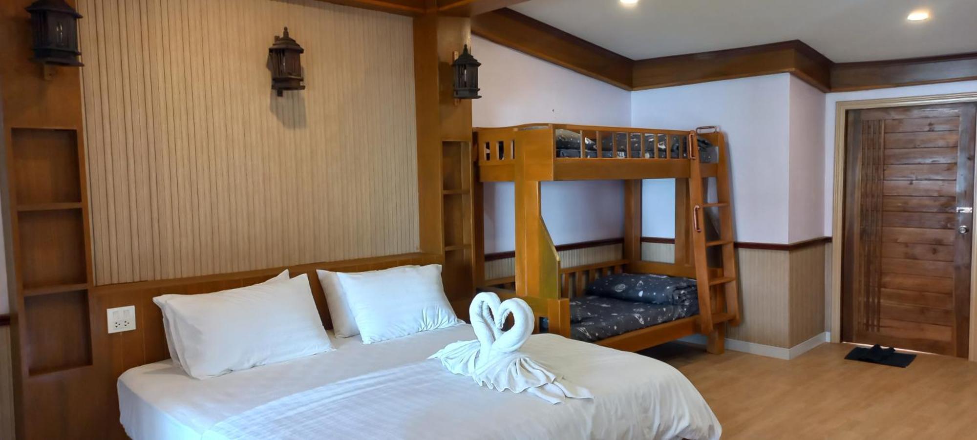 Mangrove House Lanta Old Town Hotell Ko Lanta Exteriör bild