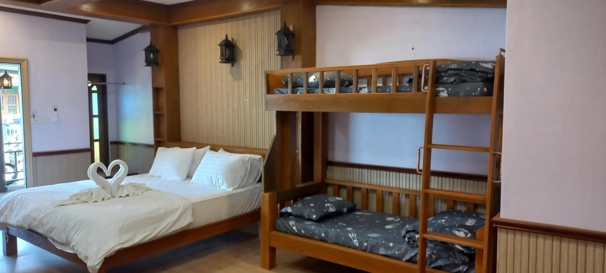 Mangrove House Lanta Old Town Hotell Ko Lanta Exteriör bild